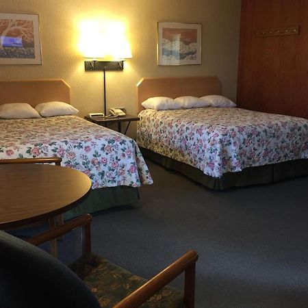 איירונווד Indianhead Motel מראה חיצוני תמונה