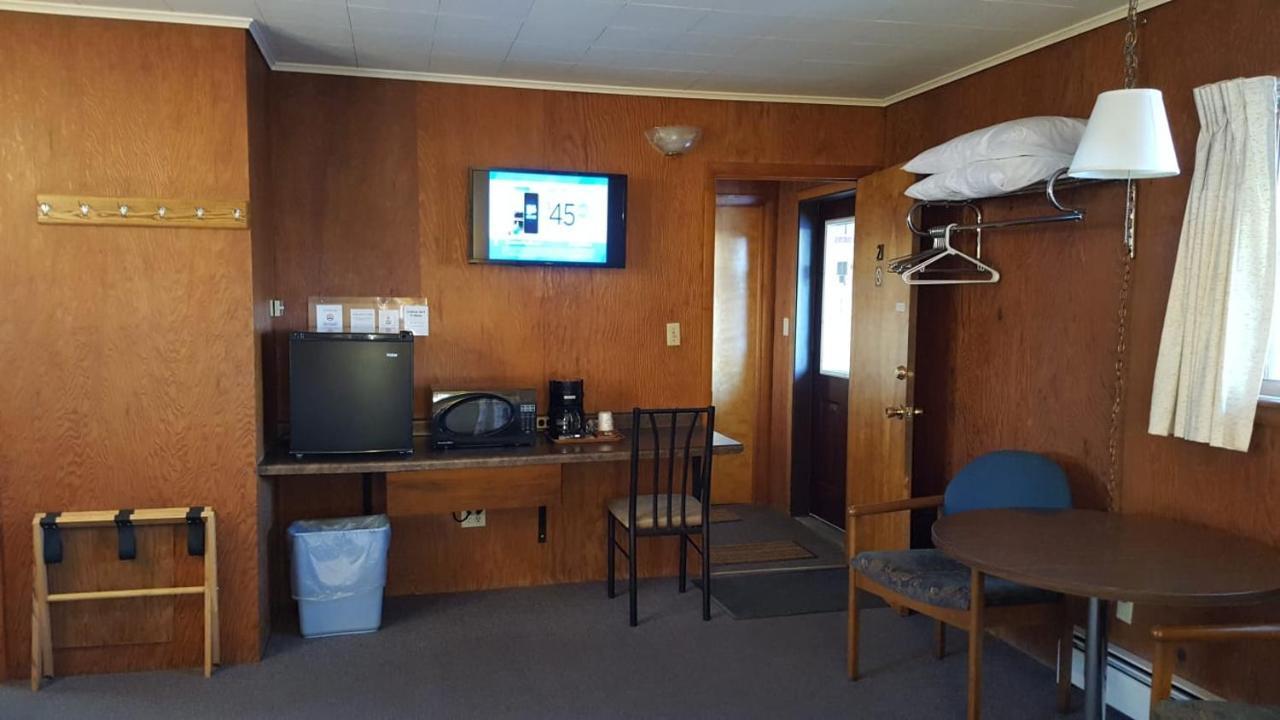 איירונווד Indianhead Motel מראה חיצוני תמונה